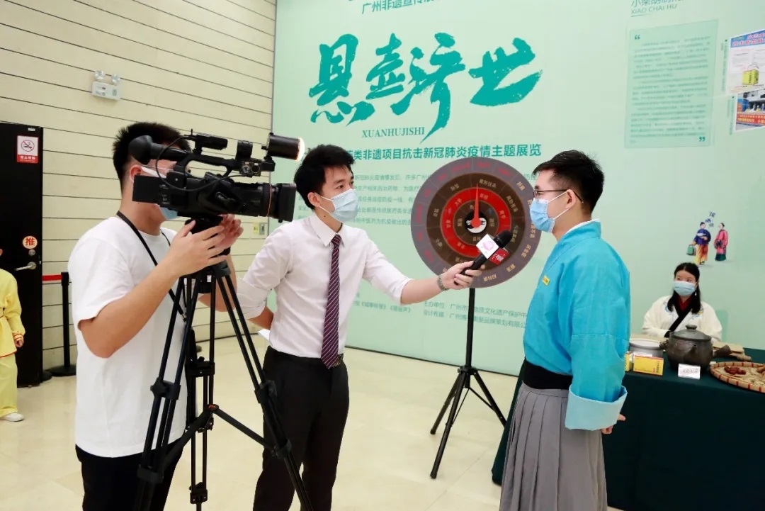 非遗日悬壶济世论抗疫，幼柴胡直播首秀放荣耀！