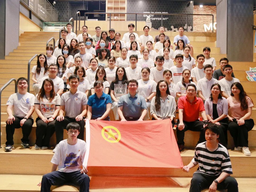 奋进新时期 青春不一young——白云山G22恒峰公司团委进行主题团日活动暨2023年五四赞美及超龄团员离团典礼